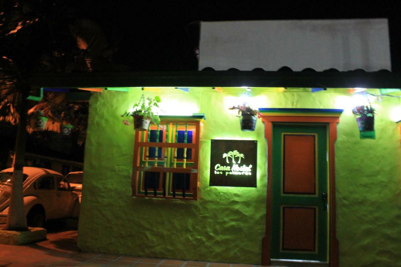 Casa Hostal Las Palmeras Guatape Bagian luar foto